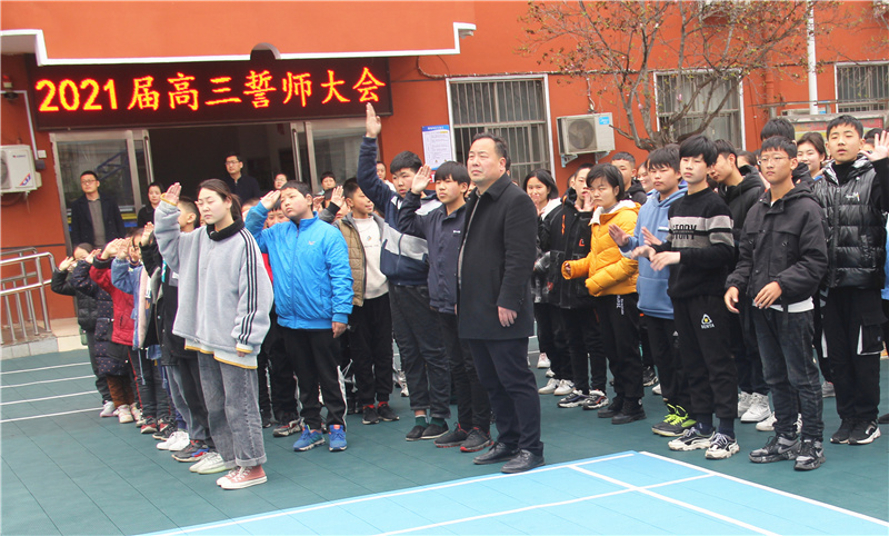 IMG_9823.jpg IMG_9823.jpg