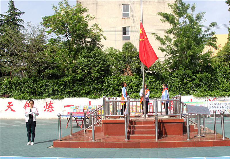 IMG_1377.jpg IMG_1377.jpg