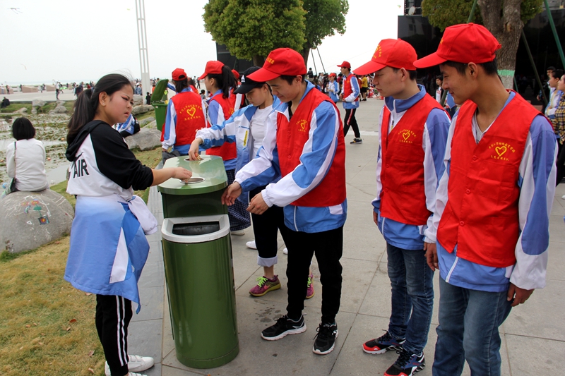 志愿服务 (3).JPG