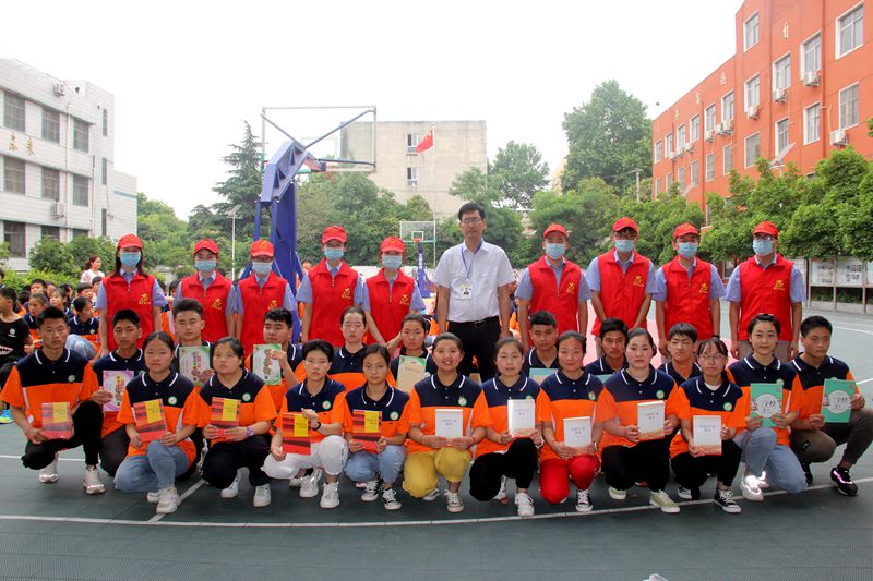 微信图片_20210602170032.jpg 微信图片_20210602170032.jpg